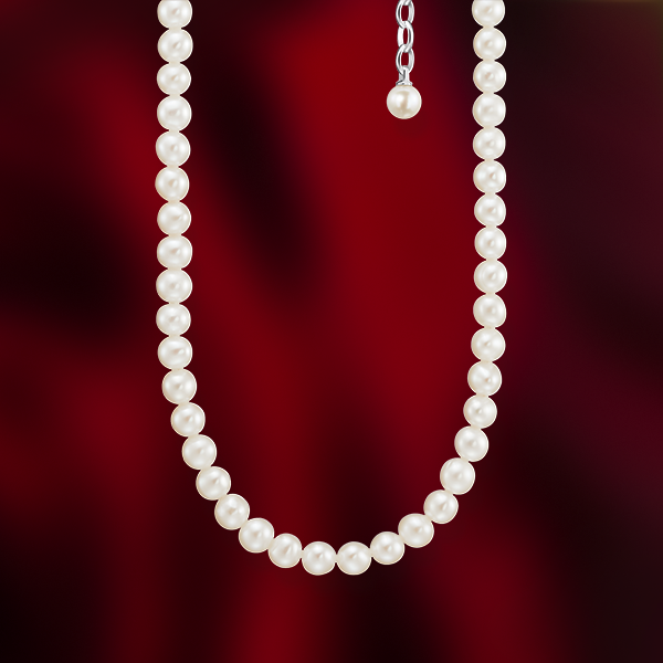 Necklace pearls silver