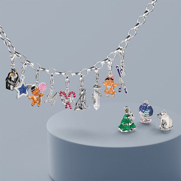 NEW: Christmas Charms