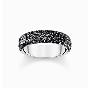 Silver band ring with black zirconia and engraving