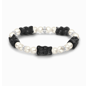 Pearl bracelet with black Goldbears