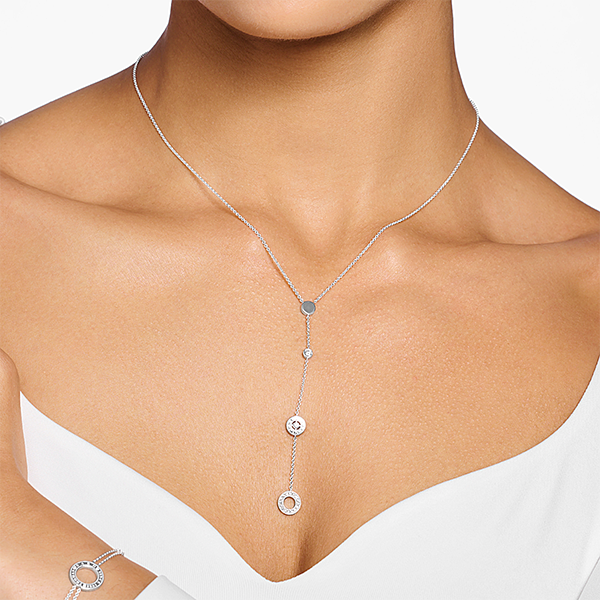 Necklace circles with white stones silver