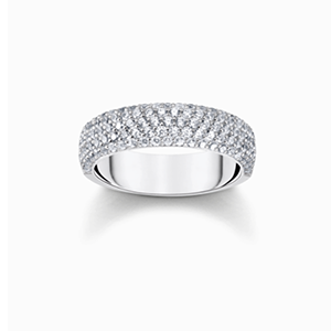 Silver band ring with white zirconia and engraving